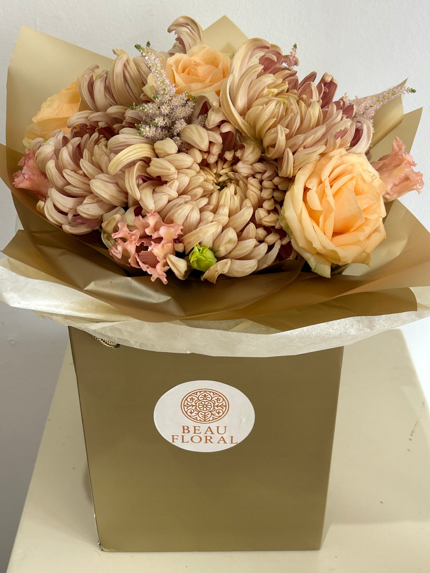 VIENNA fresh flower hand tied bouquet