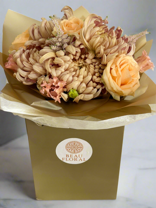 VIENNA fresh flower hand tied bouquet