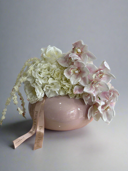 ROSA faux arrangement