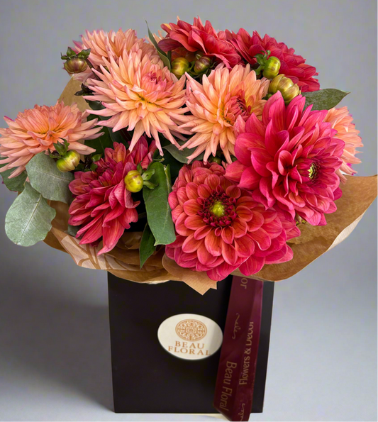 DAHLIA DREAM hand tied fresh flower bouquet