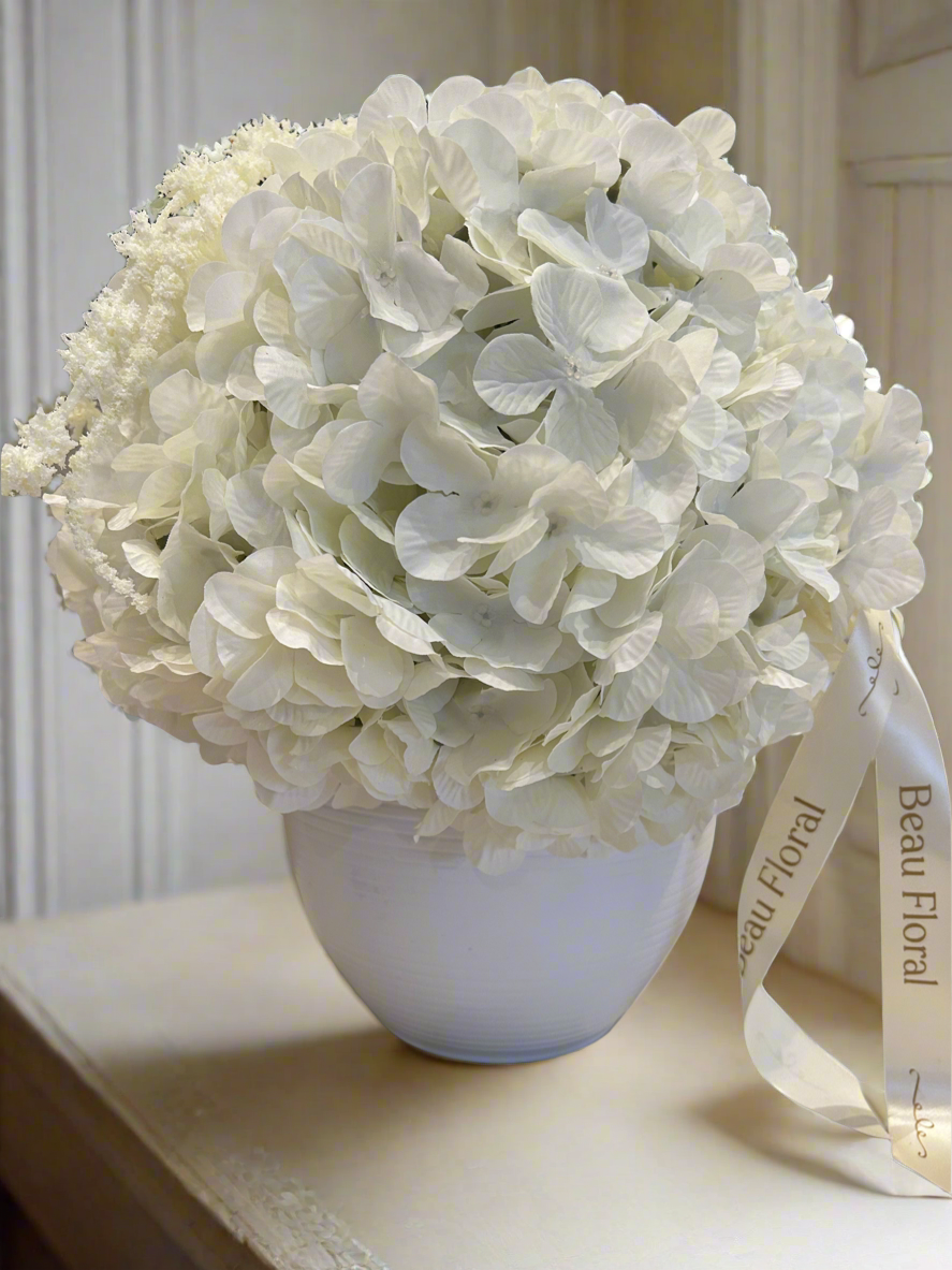 THE MUSE faux flower arrangement